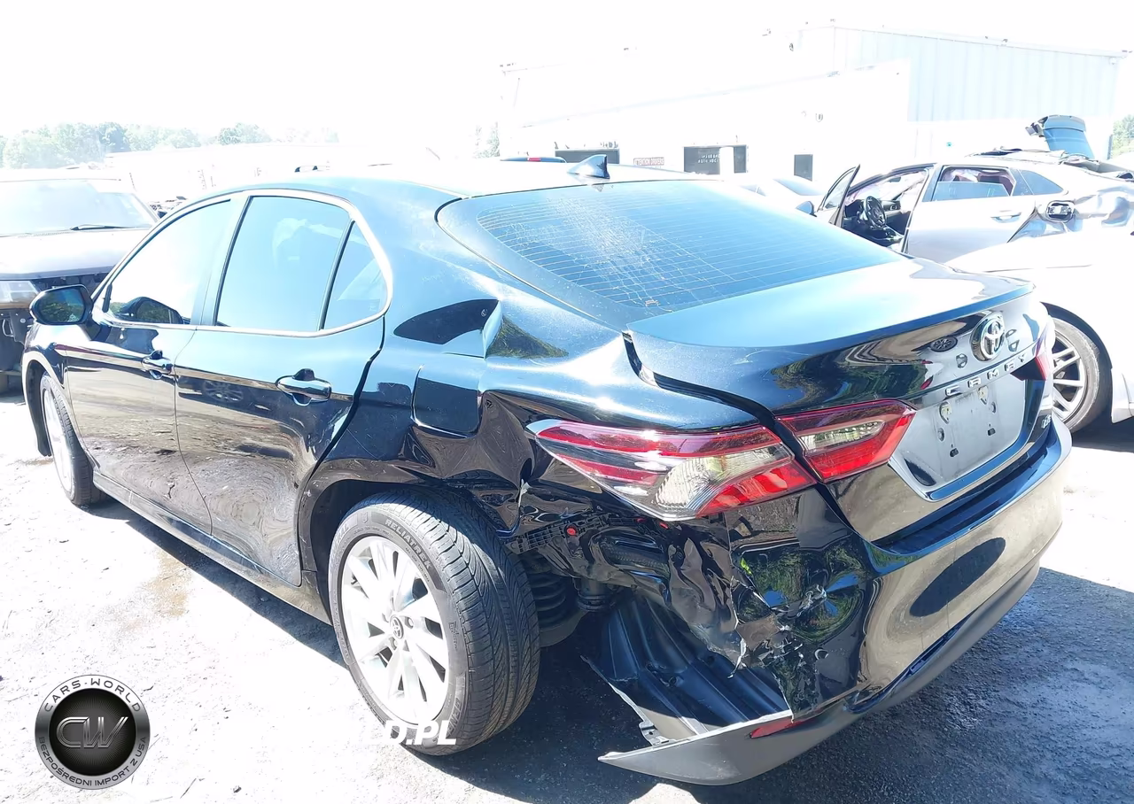 2023 Toyota Camry Le VIN:4T1C11AK8PU828070 - 3