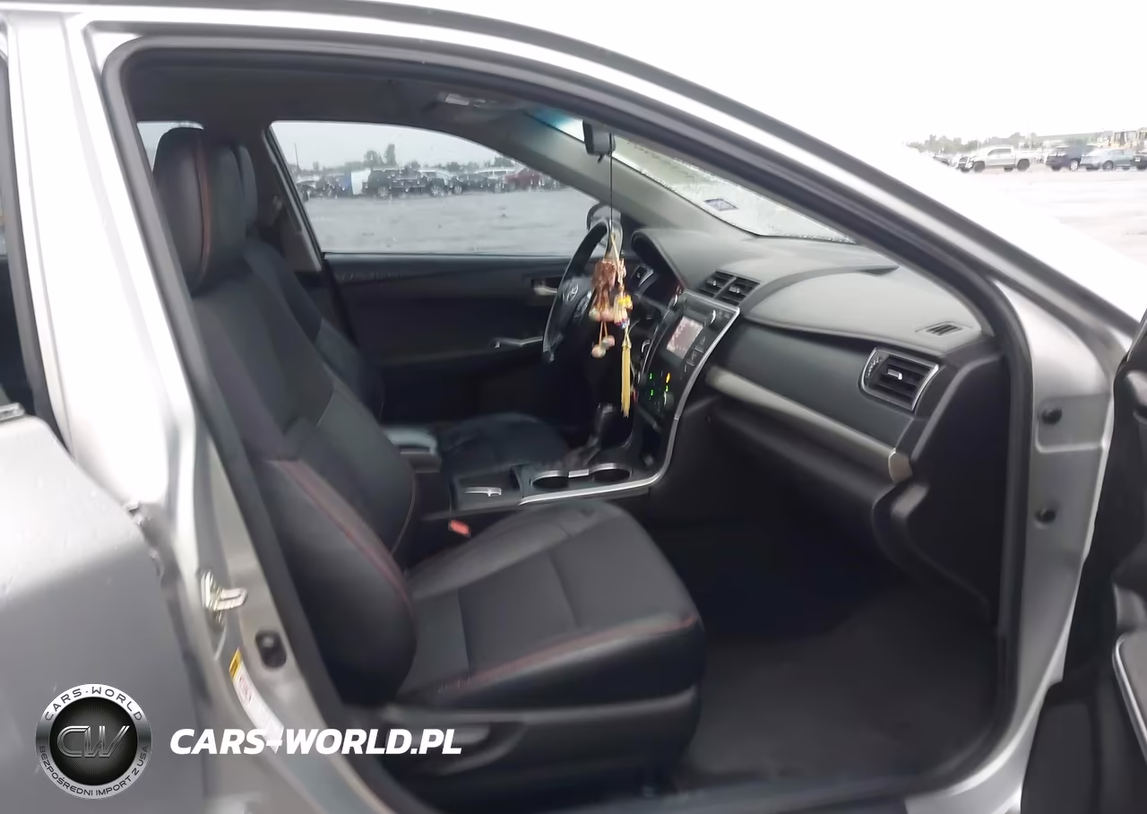 2017 Toyota Camry Se VIN:4T1BF1FKXHU448218 - 5