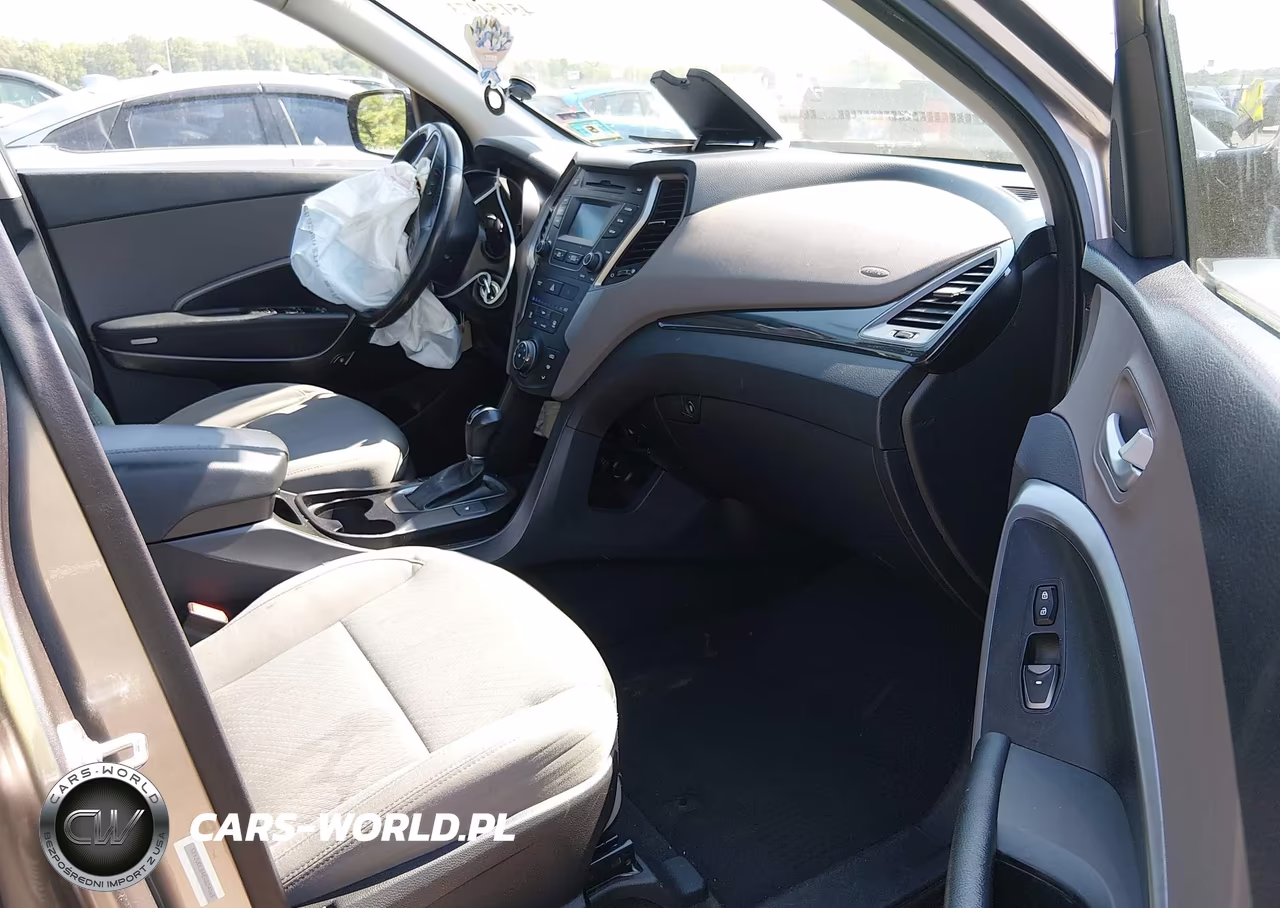 2014 Hyundai Santa Fe Sport 2.4L VIN:5XYZUDLB4EG224065 - 5