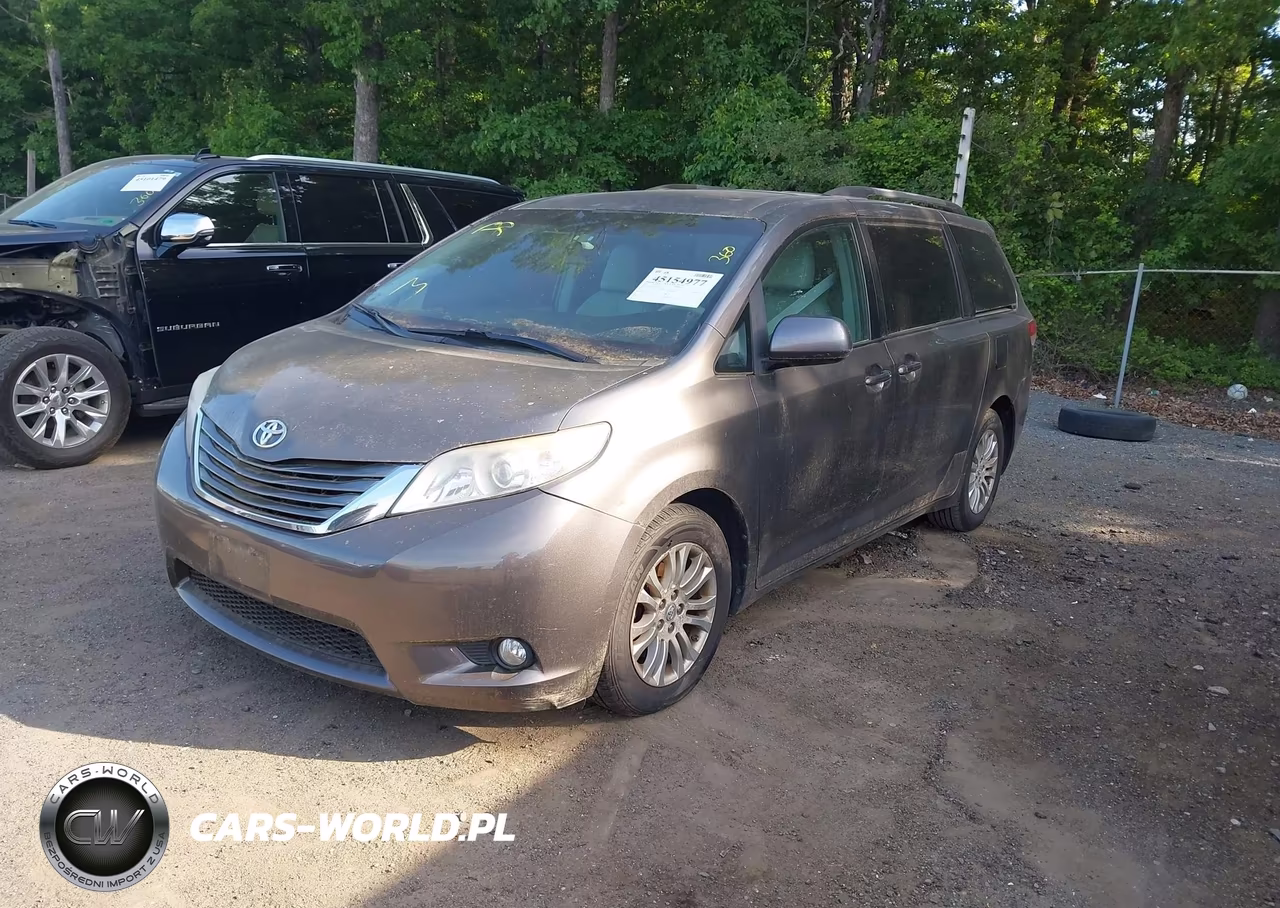 2011 Toyota Sienna Xle V6 VIN:5TDYK3DC5BS040870 - 2