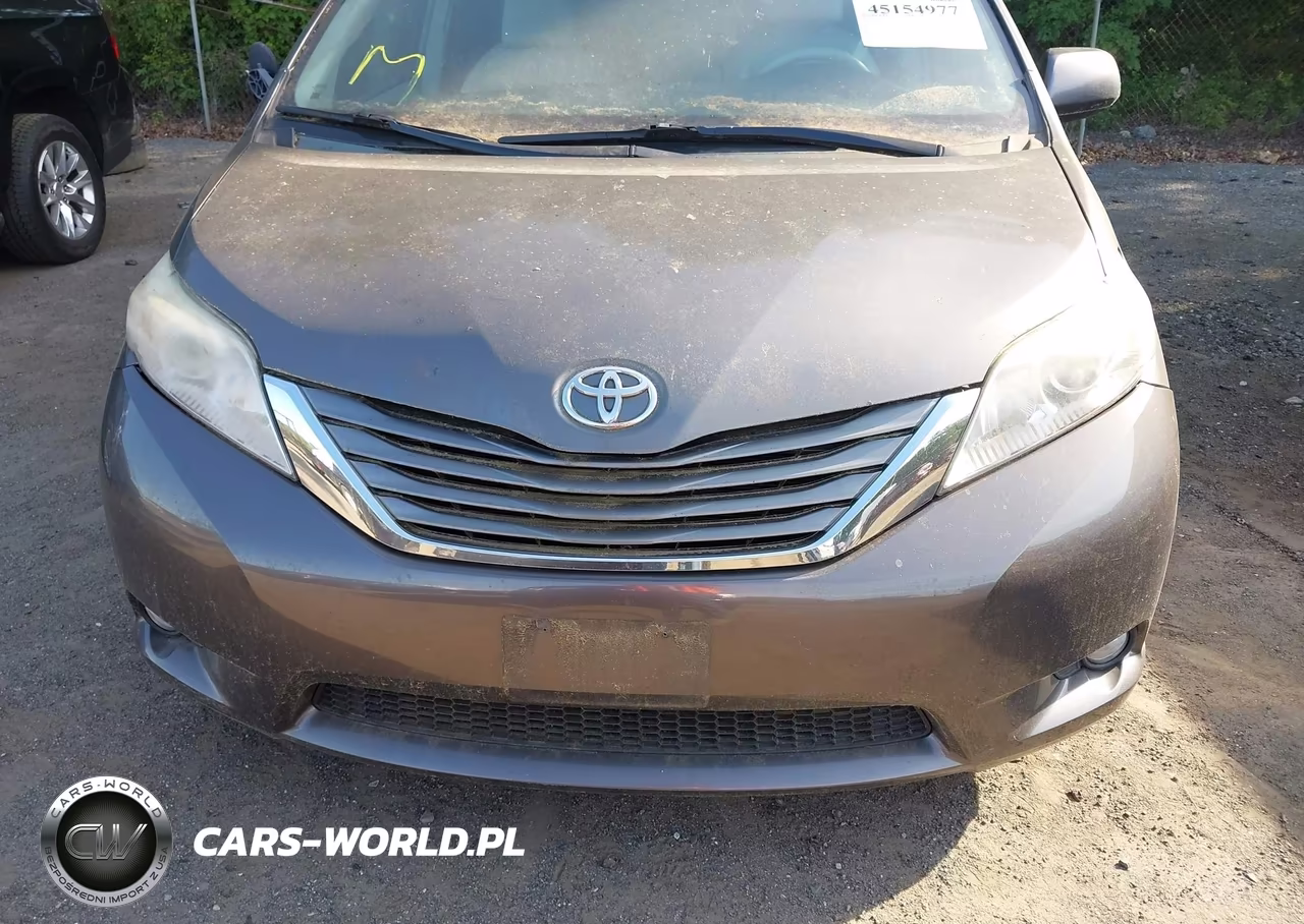 2011 Toyota Sienna Xle V6 VIN:5TDYK3DC5BS040870 - 6