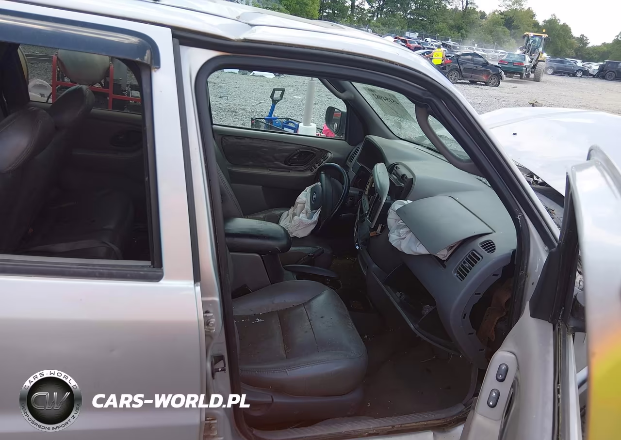 2002 Ford Escape Xlt VIN:1FMYU04152KE10516 - 5