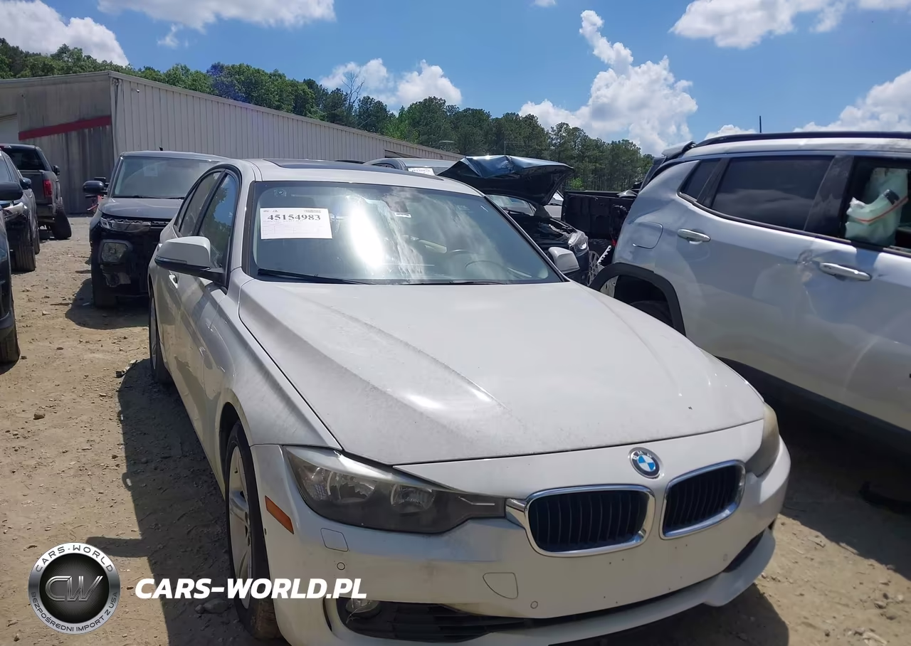 2013 BMW 328I xDrive – zdjęcie 1 z 11