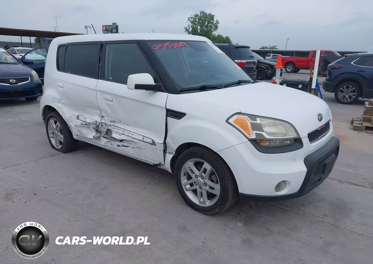 2010 Kia Soul +