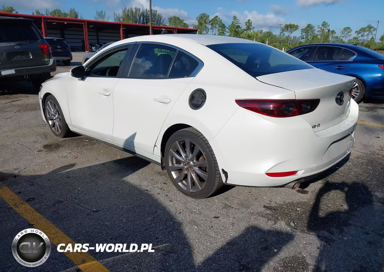2019 Mazda Mazda3 Select Package VIN:3MZBPAAL0KM107050 - 3