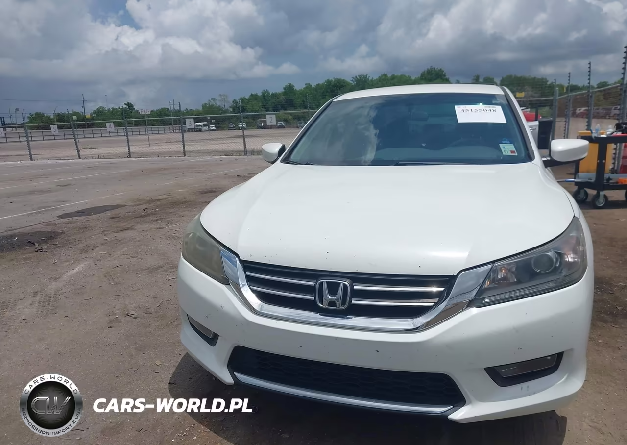 2015 Honda Accord Sport VIN:1HGCR2F52FA096056 - 12