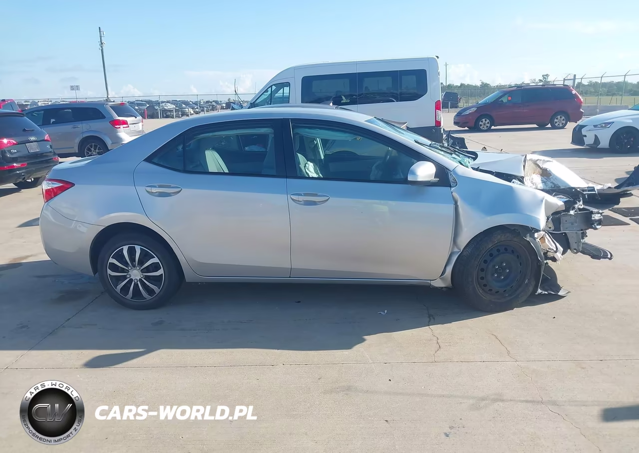 2016 Toyota Corolla Le VIN:5YFBURHE1GP402093 - 13