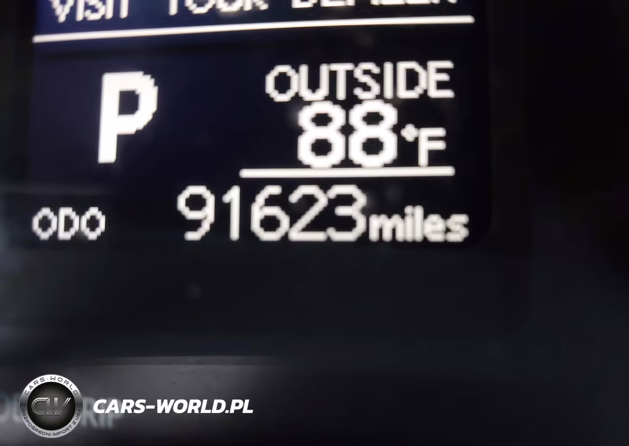 2018 Toyota Corolla Le VIN:5YFBURHE6JP748437 - 15