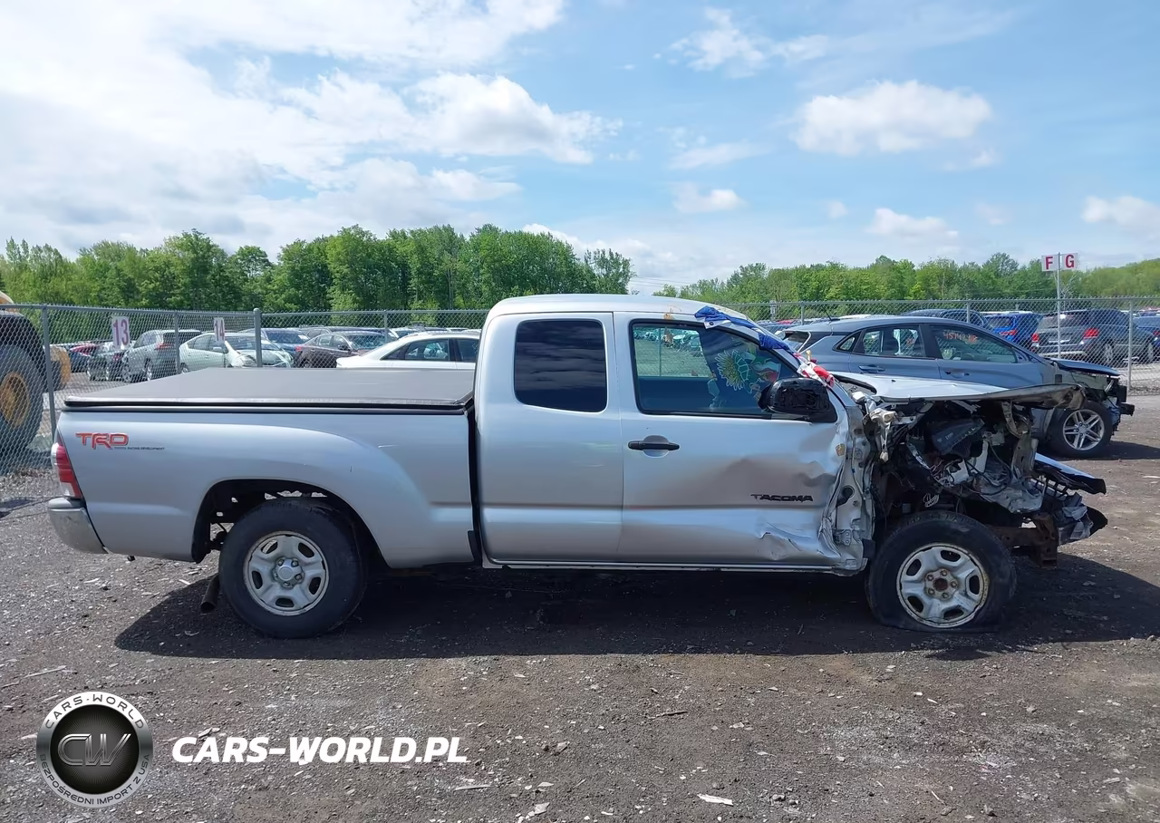 2012 Toyota Tacoma VIN:5TFTX4CN9CX011209 - 13