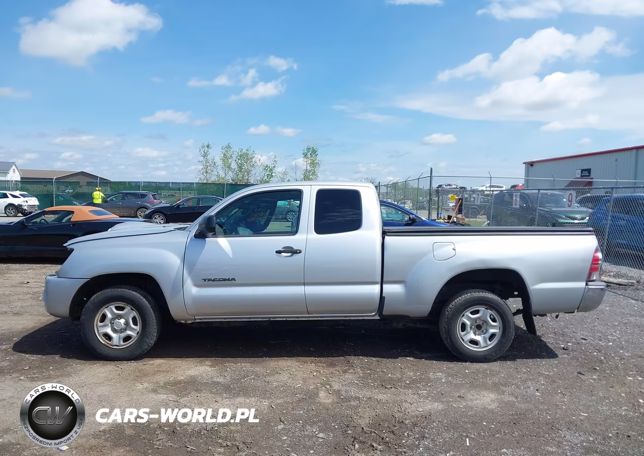 2012 Toyota Tacoma VIN:5TFTX4CN9CX011209 - 14