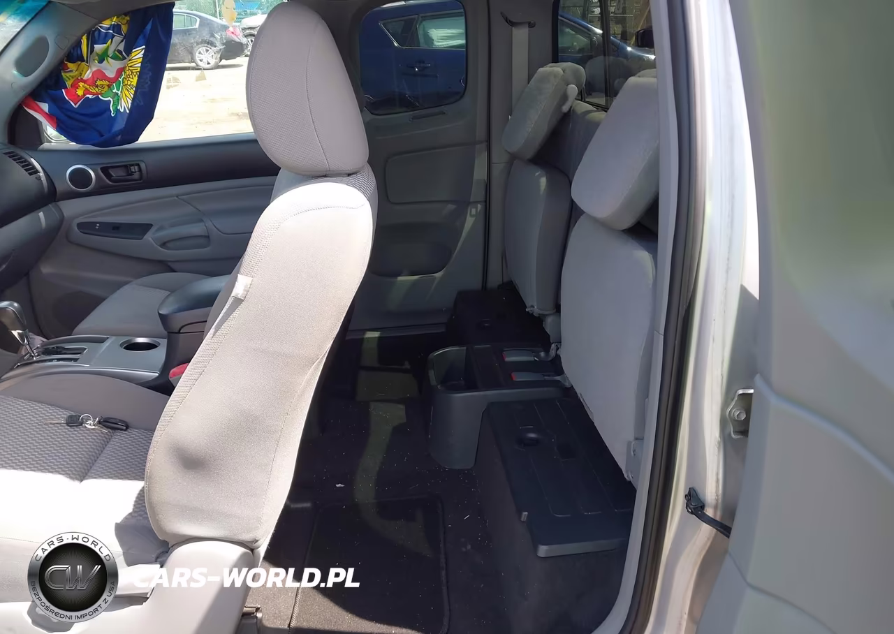 2012 Toyota Tacoma VIN:5TFTX4CN9CX011209 - 8