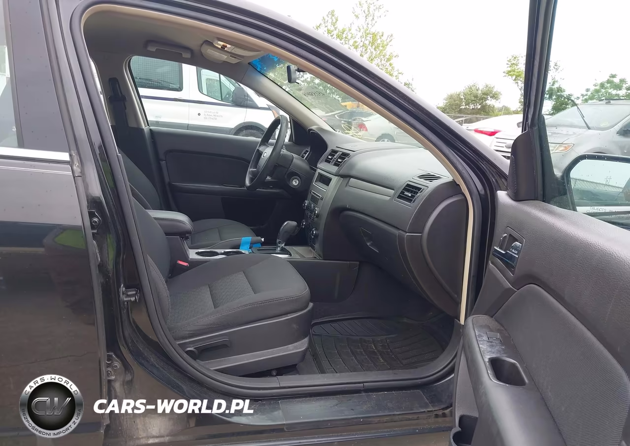 2011 Ford Fusion Se VIN:3FAHP0HA5BR174750 - 5