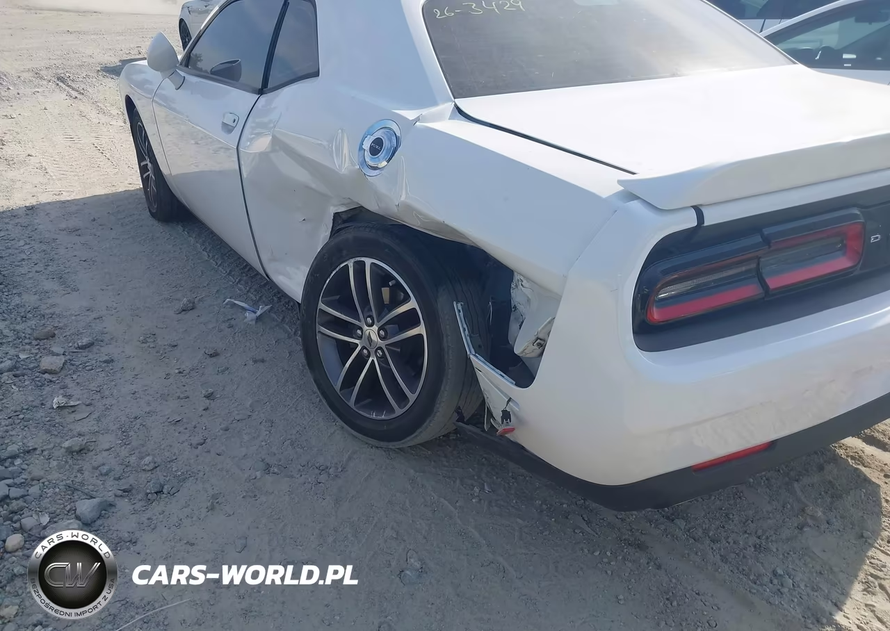 2019 Dodge Challenger Sxt Awd VIN:2C3CDZGG6KH526094 - 6