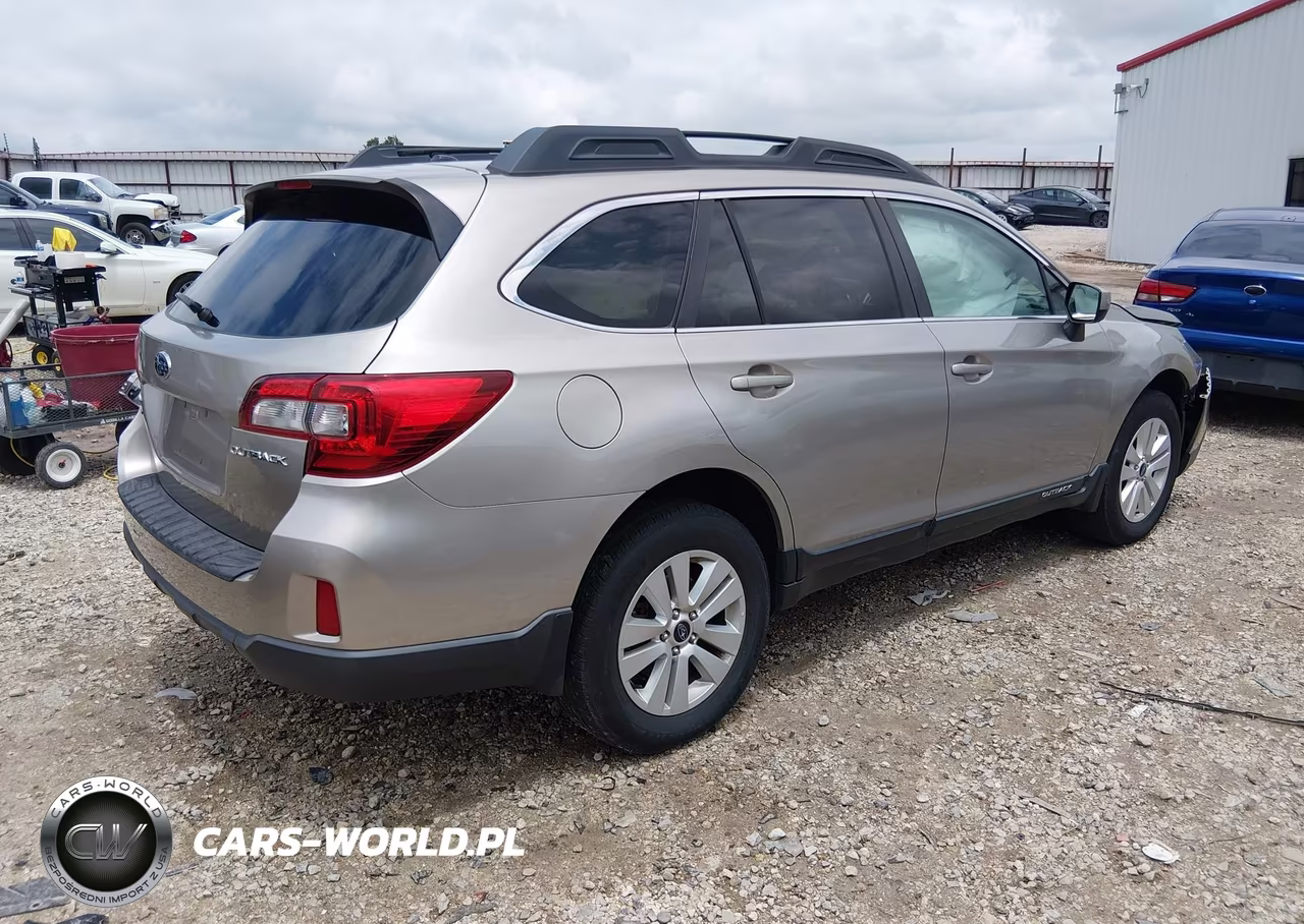 2015 Subaru Outback 2.5I Premium VIN:4S4BSBCC9F3341615 - 4