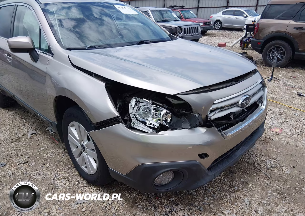 2015 Subaru Outback 2.5I Premium VIN:4S4BSBCC9F3341615 - 6