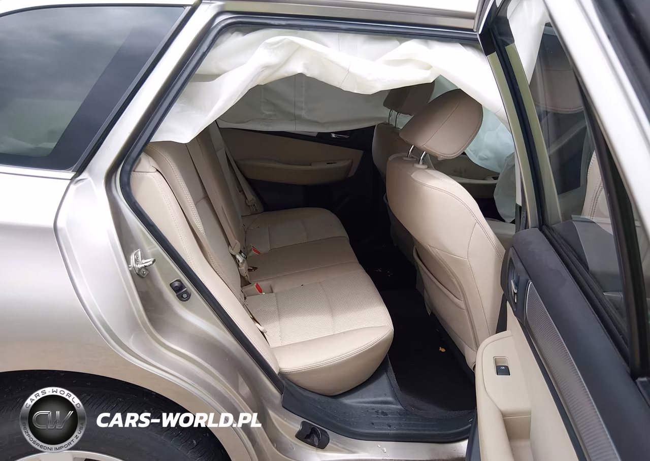 2015 Subaru Outback 2.5I Premium VIN:4S4BSBCC9F3341615 - 8