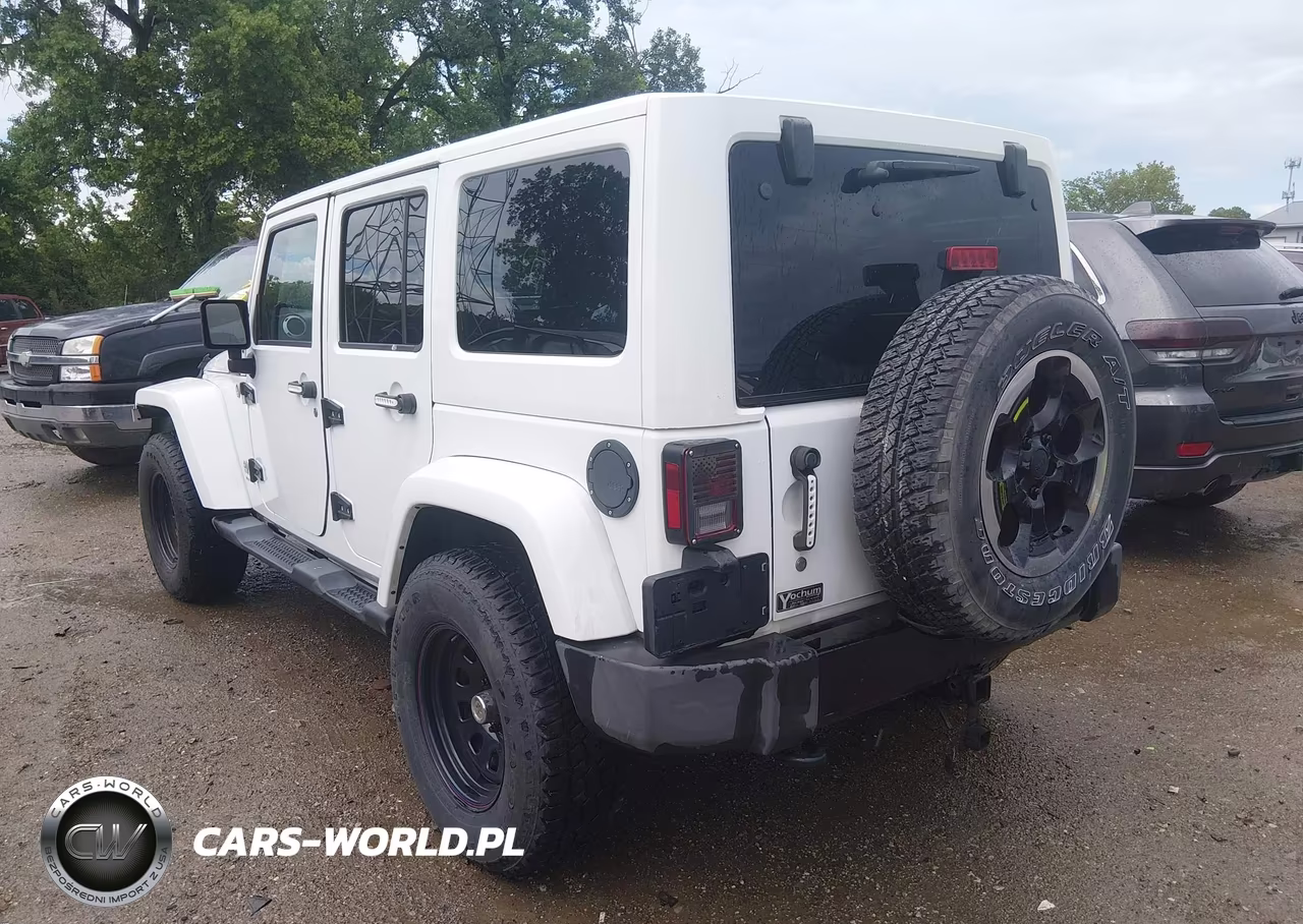 2014 Jeep Wrangler Unlimited Polar Edition VIN:1C4BJWEG4EL216177 - 3