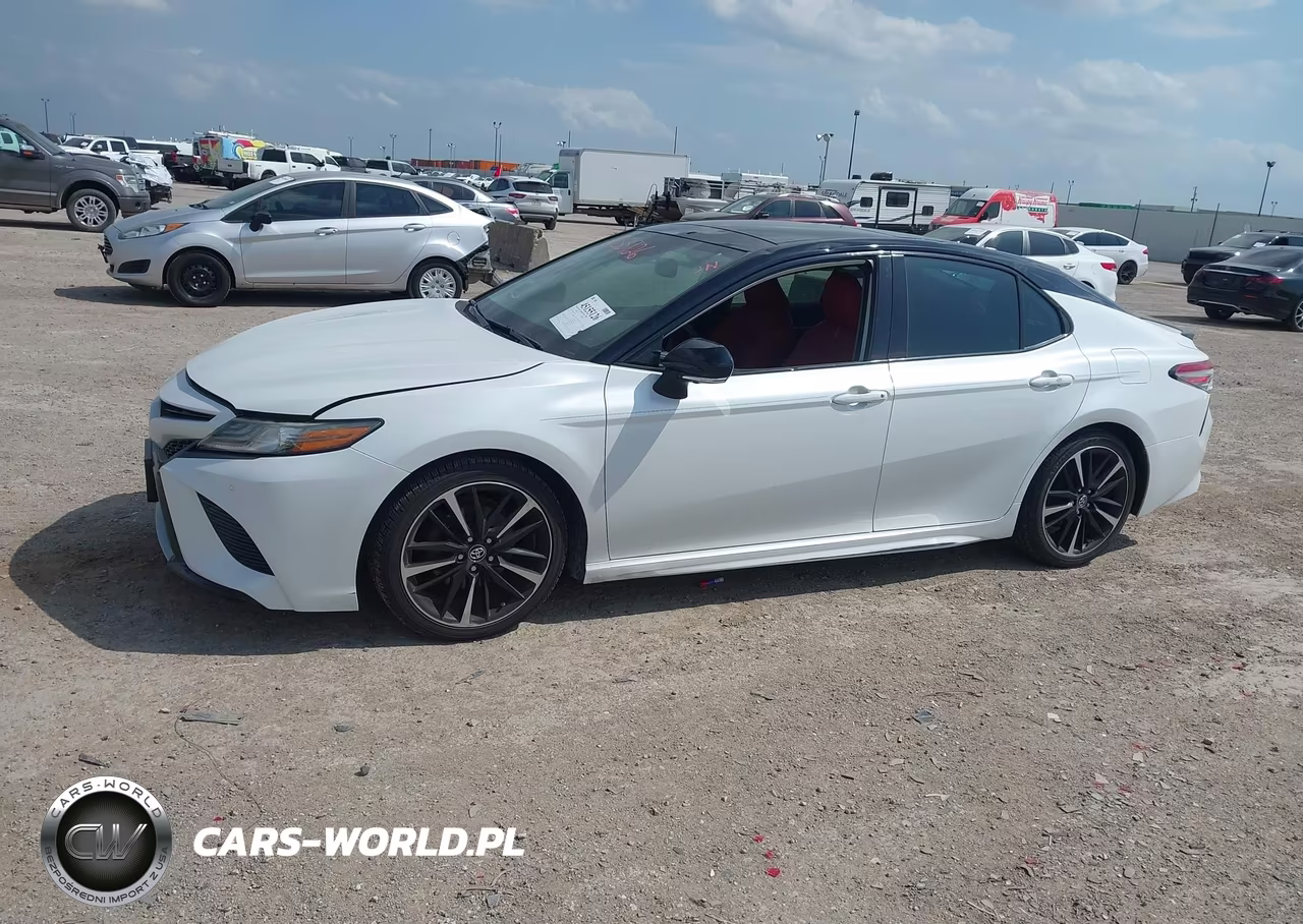2019 Toyota Camry Xse VIN:4T1B61HKXKU193834 - 14