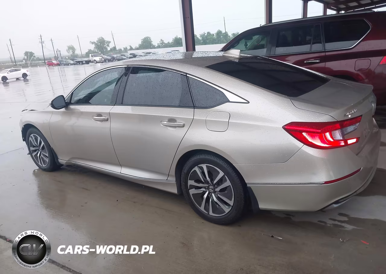 2018 Honda Accord Hybrid Touring VIN:1HGCV3F95JA017069 - 14