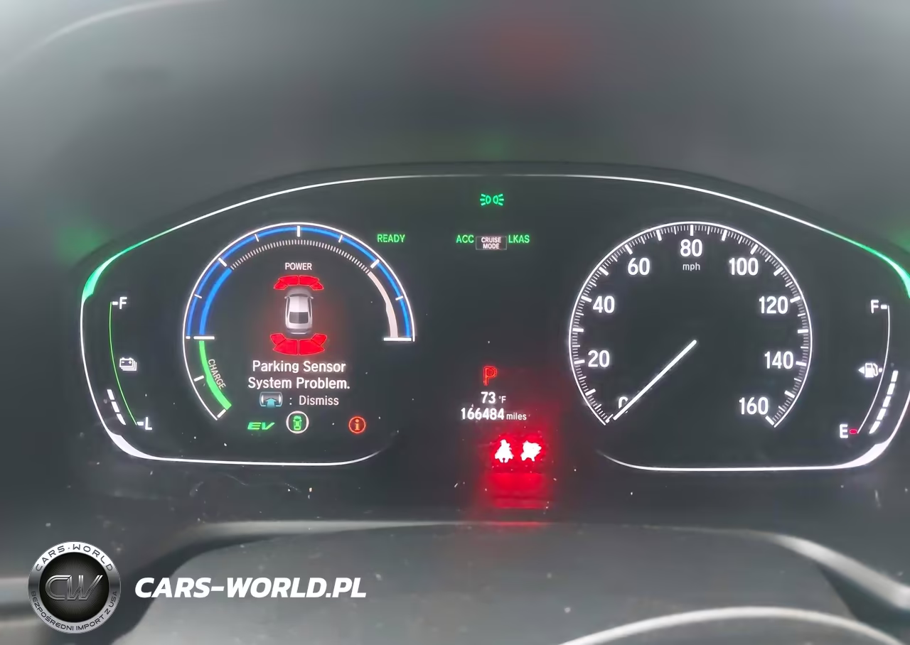 2018 Honda Accord Hybrid Touring VIN:1HGCV3F95JA017069 - 15