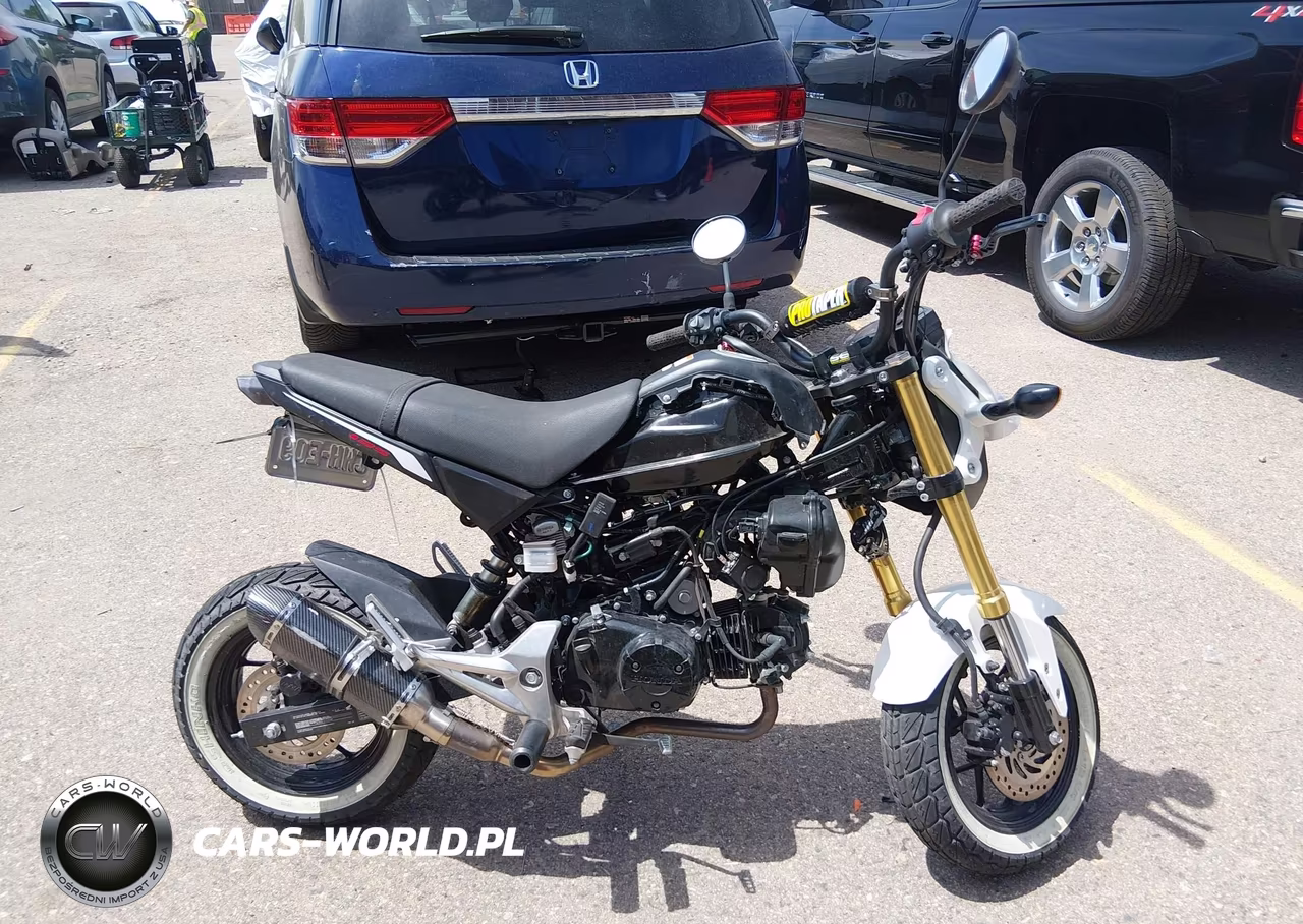 2015 Honda Grom 125 VIN:MLHJC6113F5108773 - 11