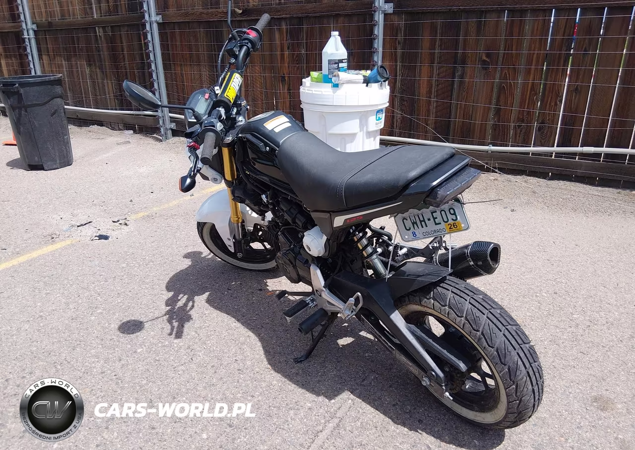 2015 Honda Grom 125 VIN:MLHJC6113F5108773 - 3