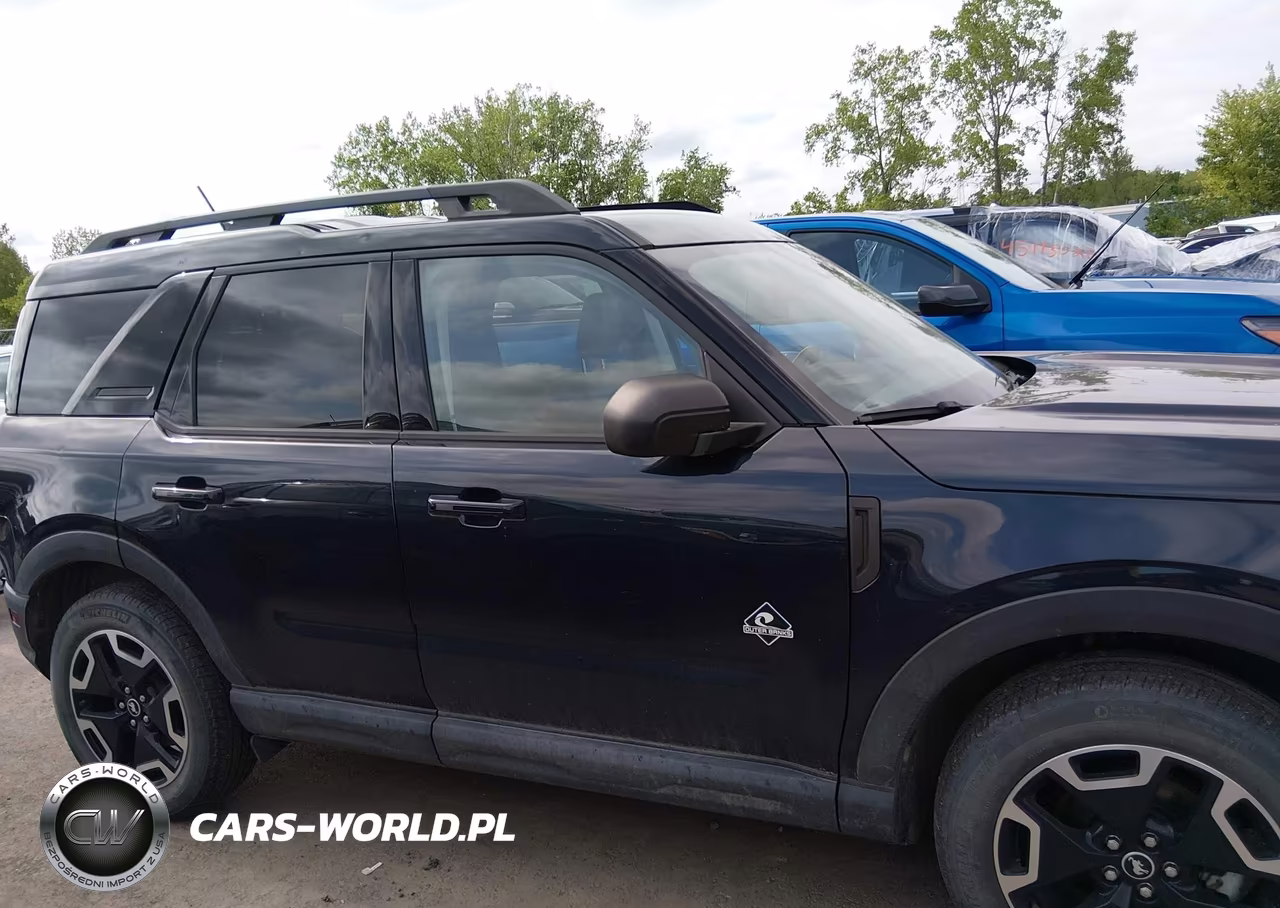 2022 Ford Bronco Sport Outer Banks VIN:3FMCR9C65NRD85226 - 13