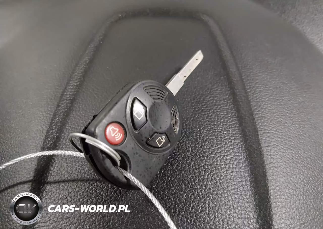 2018 Ford Escape Se VIN:1FMCU9GD5JUB45877 - 11