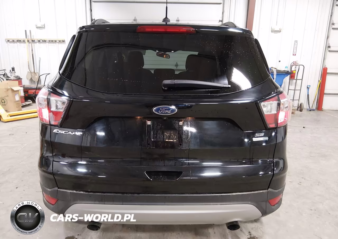 2018 Ford Escape Se VIN:1FMCU9GD5JUB45877 - 17