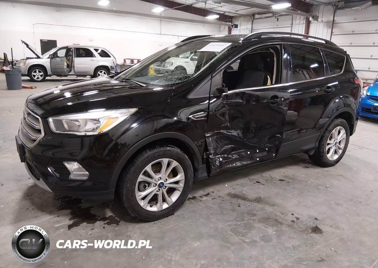 2018 Ford Escape Se VIN:1FMCU9GD5JUB45877 - 2