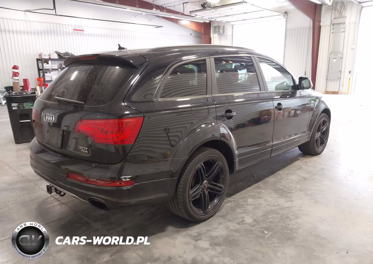 2015 Audi Q7 3.0T S Line Prestige VIN:WA1DGAFE3FD012709 - 4