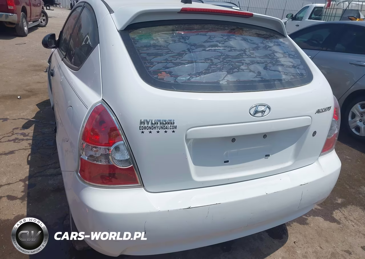 2009 Hyundai Accent Gs VIN:KMHCM36C49U112032 - 17
