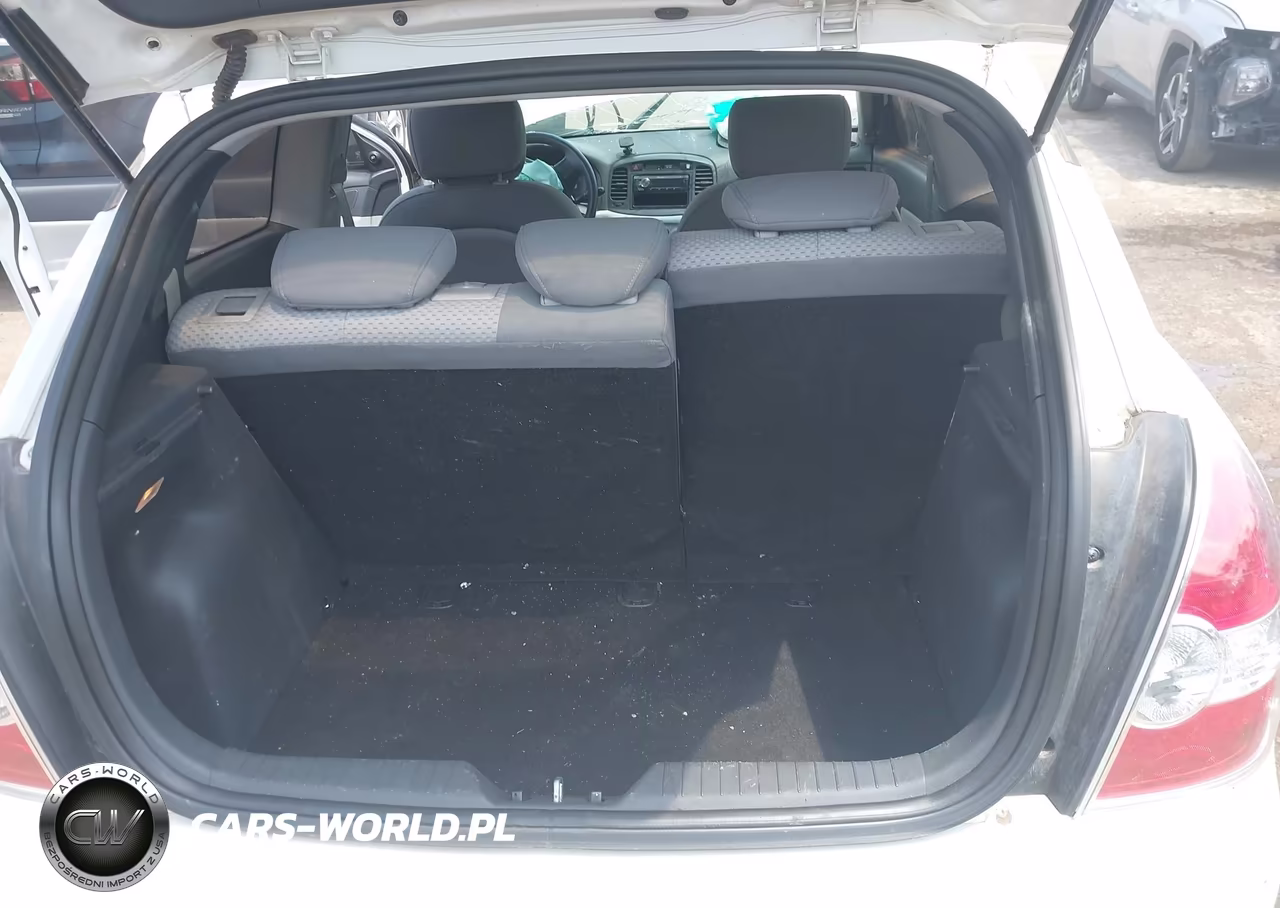 2009 Hyundai Accent Gs VIN:KMHCM36C49U112032 - 18