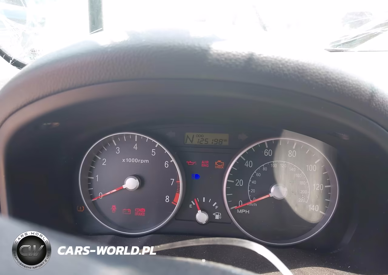 2009 Hyundai Accent Gs VIN:KMHCM36C49U112032 - 7