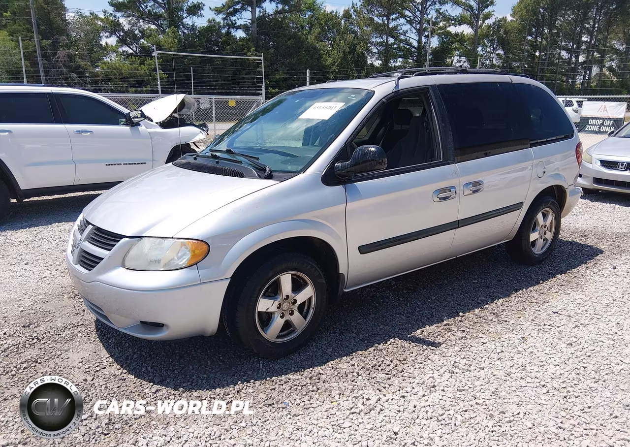 2005 Dodge Caravan Sxt VIN:1D4GP45R35B130782 - 2