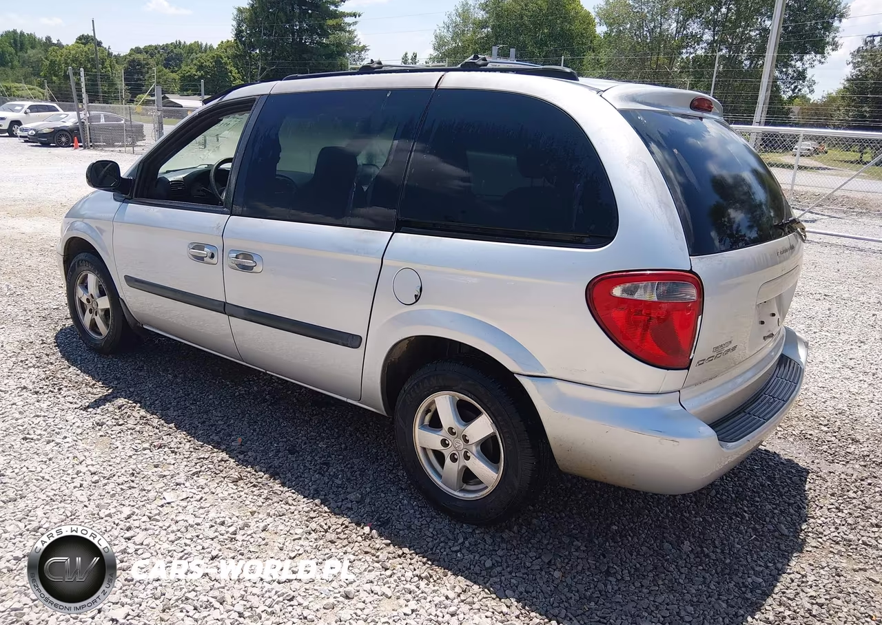 2005 Dodge Caravan Sxt VIN:1D4GP45R35B130782 - 3