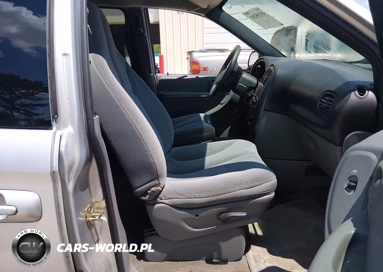 2005 Dodge Caravan Sxt VIN:1D4GP45R35B130782 - 5