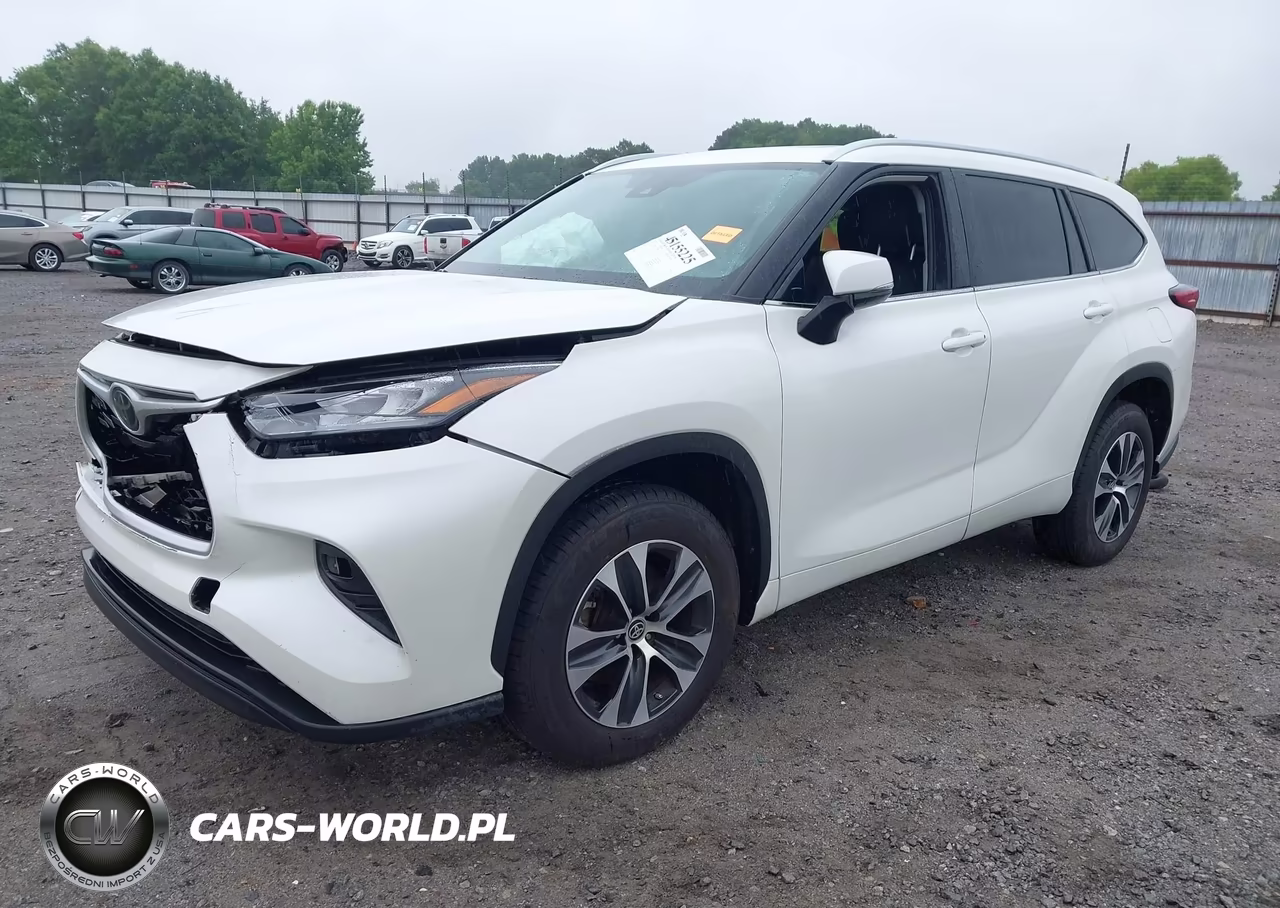 2020 Toyota Highlander Xle VIN:5TDHZRAH8LS513421 - 2