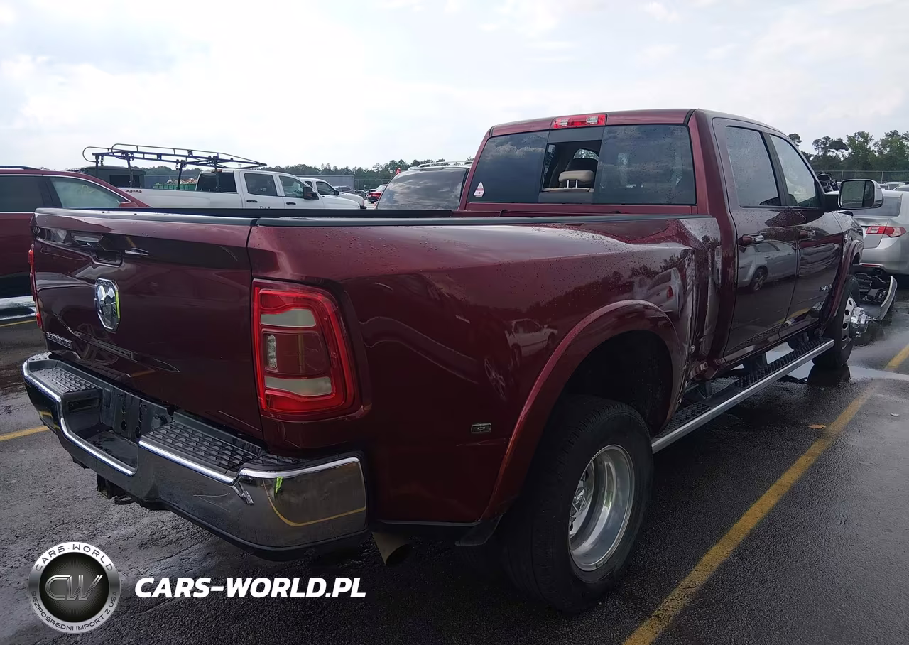 2022 Ram 3500 VIN:3C63RPJL7NG318213 - 4
