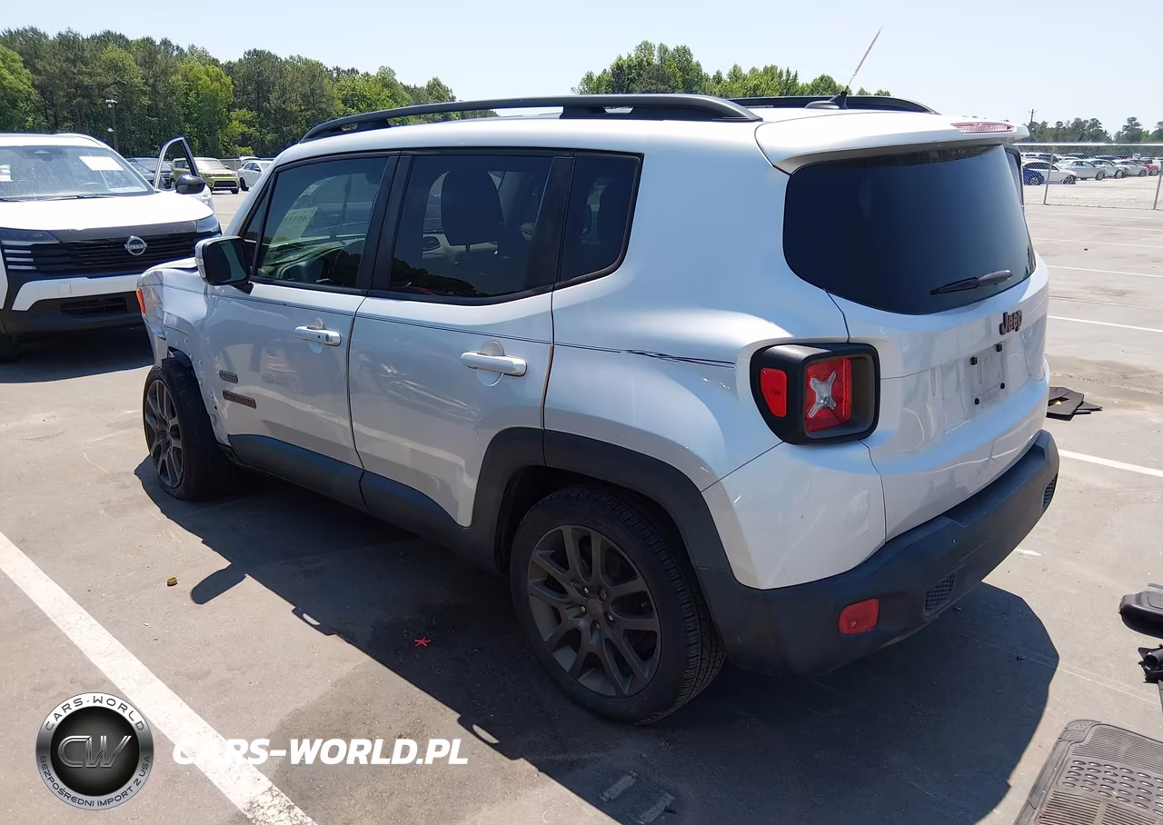 2016 Jeep Renegade 75Th Anniversary VIN:ZACCJABT9GPD77339 - 3