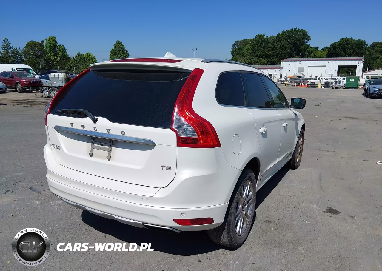 2015 Volvo Xc60 T5 Platinum VIN:YV440MDM3F2757197 - 4