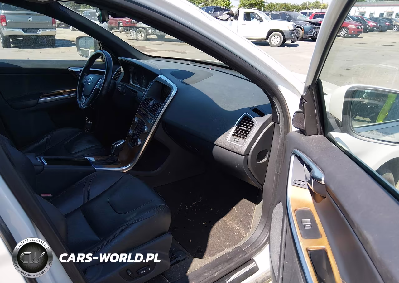 2015 Volvo Xc60 T5 Platinum VIN:YV440MDM3F2757197 - 5