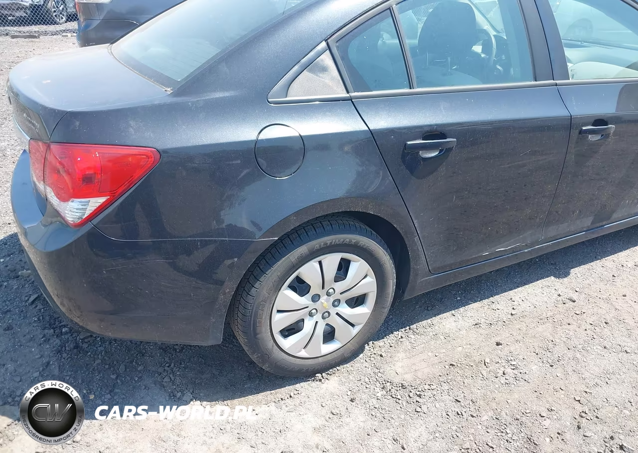 2014 Chevrolet Cruze Ls Auto VIN:1G1PA5SG0E7340520 - 6