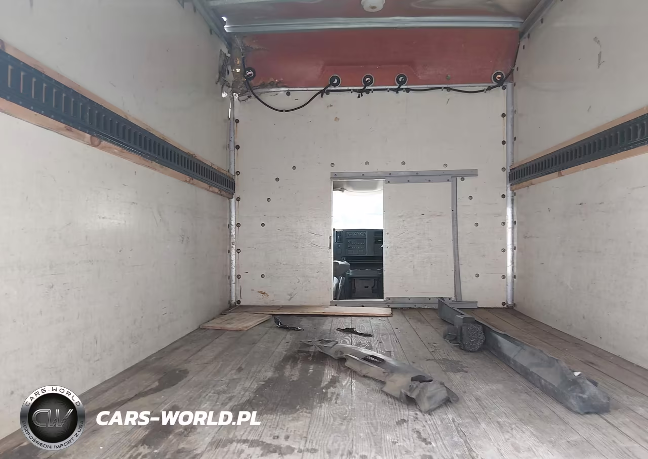 2007 GMC Savana Cutaway Work Van VIN:1GDHG31V871248782 - 7