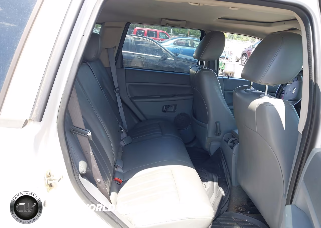 2006 Jeep Grand Cherokee Laredo VIN:1J4HS48N16C118953 - 8