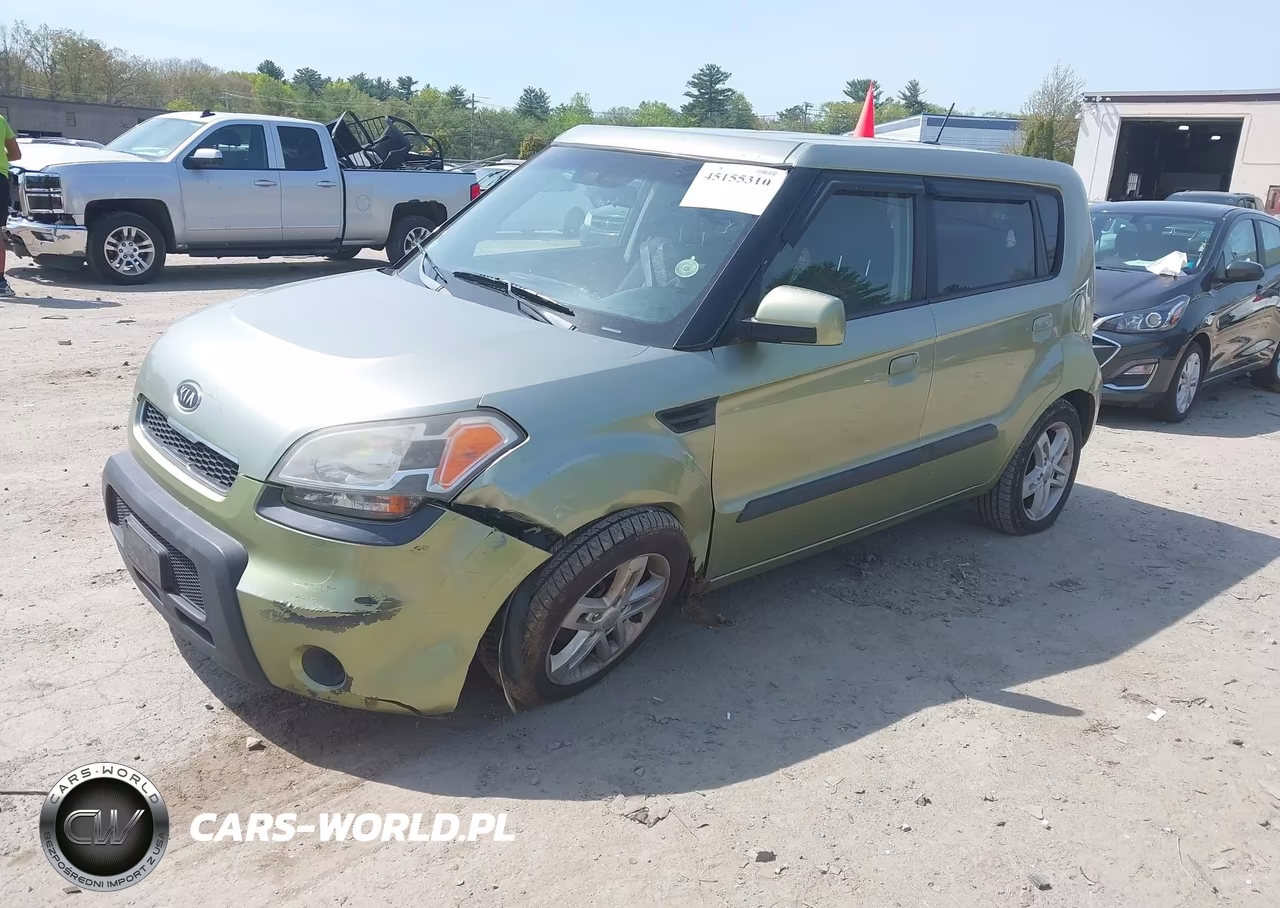 2010 Kia Soul + VIN:KNDJT2A24A7117046 - 2
