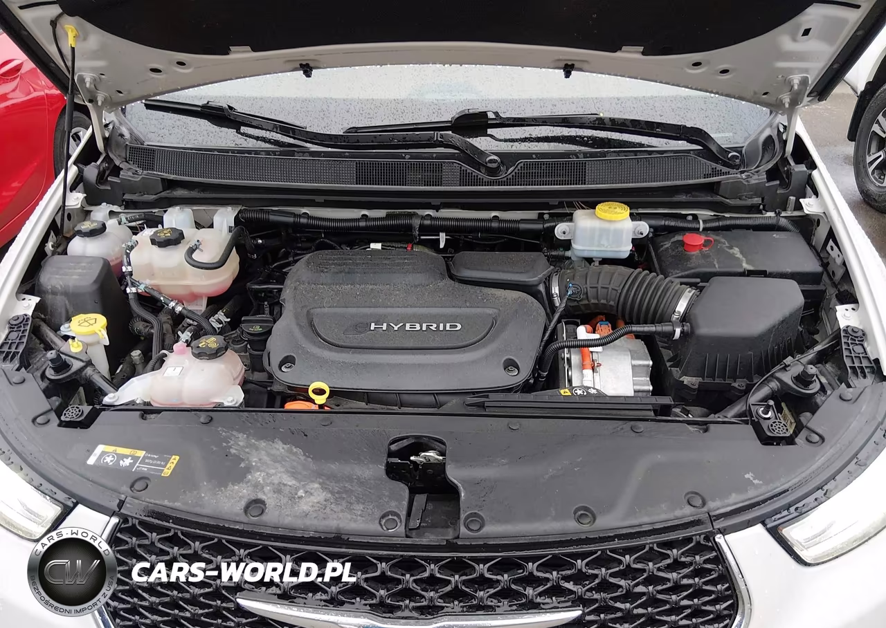 2021 Chrysler Pacifica Hybrid Limited VIN:2C4RC1S79MR572906 - 10
