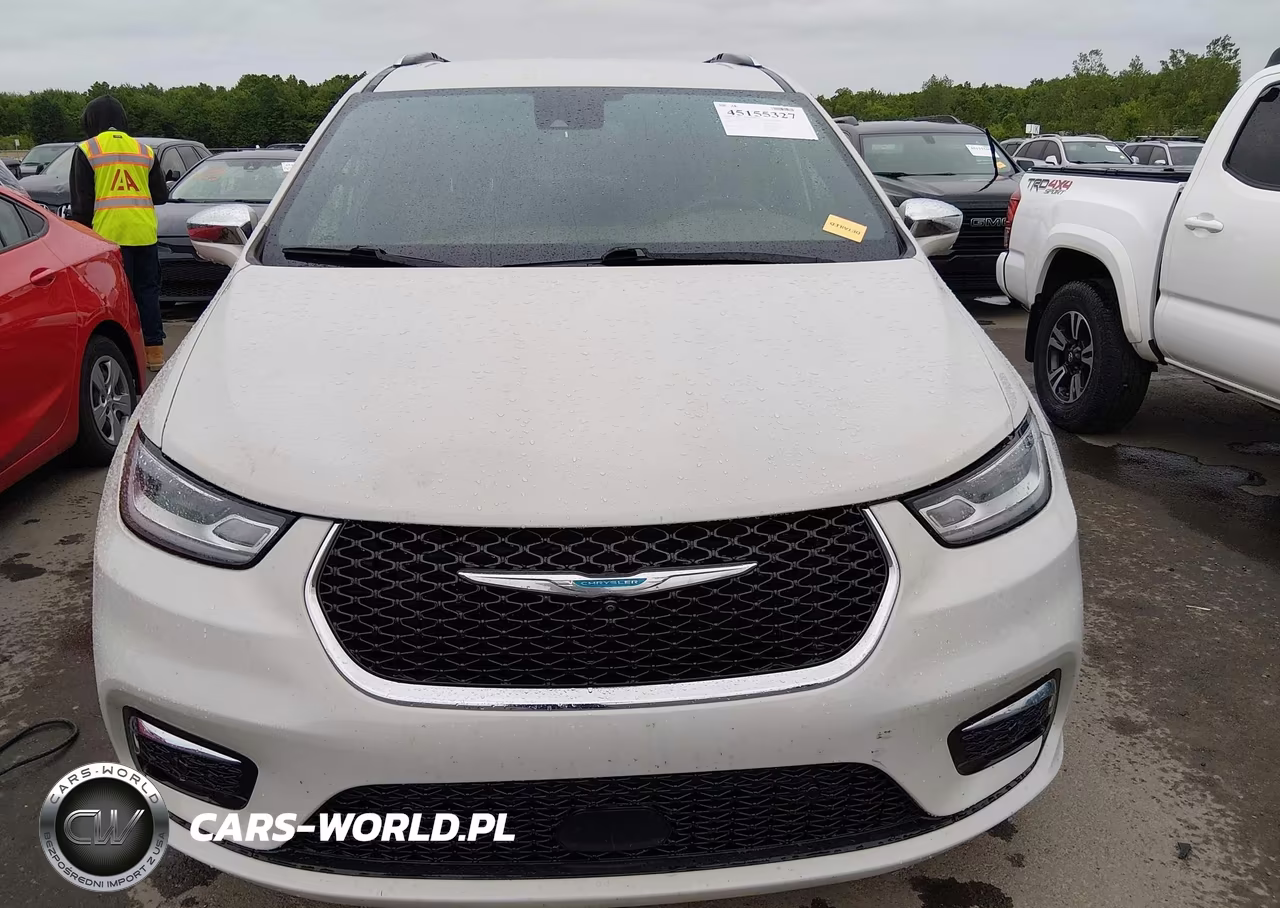 2021 Chrysler Pacifica Hybrid Limited VIN:2C4RC1S79MR572906 - 12