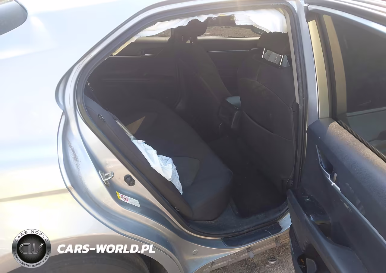 2019 Toyota Camry Le VIN:4T1B11HKXKU770618 - 8