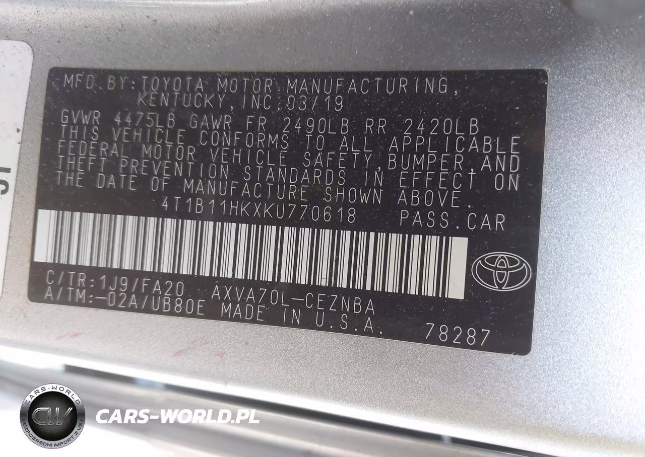 2019 Toyota Camry Le VIN:4T1B11HKXKU770618 - 9